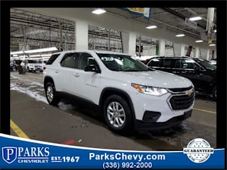 2018 Chevrolet Traverse LS 1GNERFKWXJJ105194 2018 Chevrolet Traverse LS