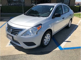 2015 Nissan Versa 1.6 S 3N1CN7AP2FL924375 2015 Nissan Versa 1.6 S