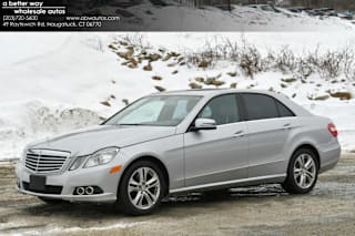 2011 Mercedes-Benz E-Class WDDHF8HB4BA307082 2011 Mercedes-Benz E-Class