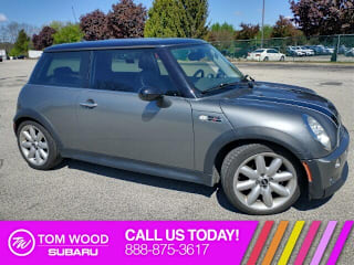 2006 MINI Cooper S WMWRE33516TG99907 2006 MINI Cooper S