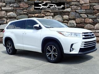 2017 Toyota Highlander LE 5TDZZRFH1HS227804 2017 Toyota Highlander LE