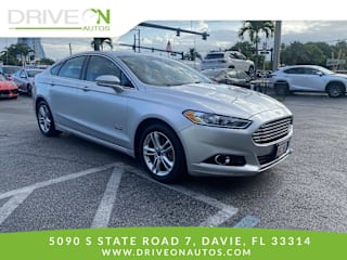 2016 Ford Fusion Energi Titanium 3FA6P0SUXGR230750 2016 Ford Fusion Energi Titanium