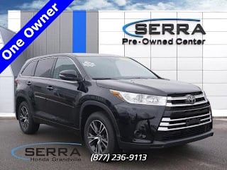 2018 Toyota Highlander LE 5TDBZRFH0JS851228 2018 Toyota Highlander LE