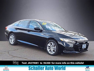 2018 Honda Accord LX 1HGCV1F1XJA079081 2018 Honda Accord LX