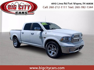 2018 Ram Pickup 1500 Laramie 1C6RR7NT6JS107611 2018 Ram Pickup 1500 Laramie