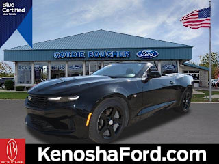 2020 Chevrolet Camaro 1G1FB3DS0L0115681 2020 Chevrolet Camaro