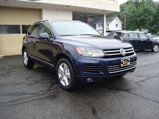 2011 Volkswagen Touareg VR6 Lux WVGFF9BP0BD004676 2011 Volkswagen Touareg VR6 Lux