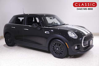 2017 MINI Hardtop 4 Door Cooper WMWXU1C32H2F78664 2017 MINI Hardtop 4 Door Cooper
