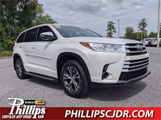 2017 Toyota Highlander LE 5TDZZRFH7HS200610 2017 Toyota Highlander LE
