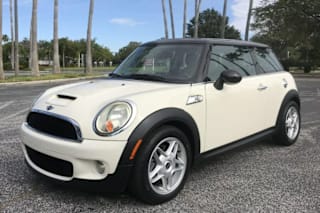 2007 MINI Cooper S WMWMF73567TL88986 2007 MINI Cooper S