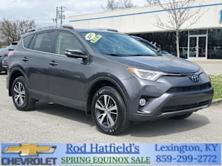 2017 Toyota RAV4 JTMRFREVXHJ105357 2017 Toyota RAV4