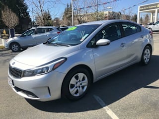 2017 Kia Forte 3KPFK4A72HE012760 2017 Kia Forte