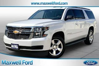 2016 Chevrolet Suburban LT 1500 1GNSKHKC9GR224499 2016 Chevrolet Suburban LT 1500