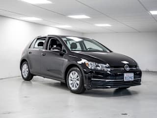 2018 Volkswagen Golf 1.8T S 3VWB17AU5JM267100 2018 Volkswagen Golf 1.8T S