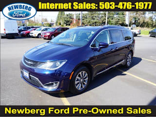 2020 Chrysler Pacifica Touring L Plus 2C4RC1EGXLR172864 2020 Chrysler Pacifica Touring L Plus