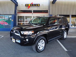 2019 Toyota 4Runner SR5 JTEBU5JR4K5705084 2019 Toyota 4Runner SR5
