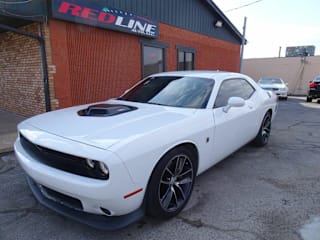 2016 Dodge Challenger 392 HEMI Scat Pack Shaker 2C3CDZFJ7GH231820 2016 Dodge Challenger 392 HEMI Scat Pack Shaker