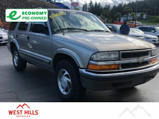 2000 Chevrolet Blazer LS 1GNDT13W3Y2397175 2000 Chevrolet Blazer LS