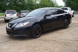 2017 Nissan Altima 2.5 1N4AL3APXHC111924 2017 Nissan Altima 2.5
