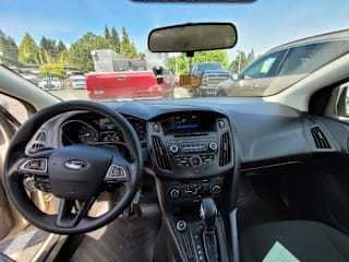 2017 Ford Focus SE 1FADP3F27HL344514 2017 Ford Focus SE