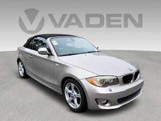 2013 BMW 1 Series 128i WBAUN1C52DVR00906 2013 BMW 1 Series 128i