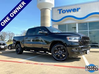 2019 Ram Pickup 1500 1C6SRFFTXKN676388 2019 Ram Pickup 1500