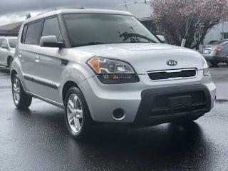 2010 Kia Soul + KNDJT2A22A7106658 2010 Kia Soul +