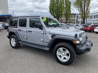 2019 Jeep Wrangler Unlimited Sport 1C4HJXDN6KW576447 2019 Jeep Wrangler Unlimited Sport
