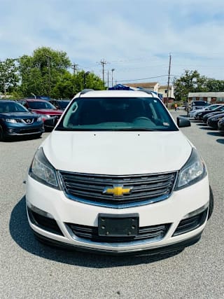 2015 Chevrolet Traverse LS 1GNKRFED7FJ196543 2015 Chevrolet Traverse LS
