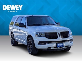 2017 Lincoln Navigator Select 5LMJJ2JT3HEL00306 2017 Lincoln Navigator Select