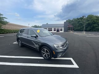2018 Volkswagen Tiguan 2.0T SEL 4Motion 3VV2B7AX2JM103895 2018 Volkswagen Tiguan 2.0T SEL 4Motion