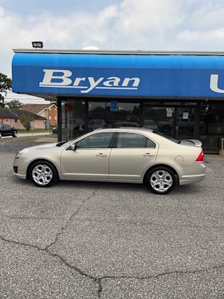 2010 Ford Fusion SE 3FAHP0HA2AR411189 2010 Ford Fusion SE