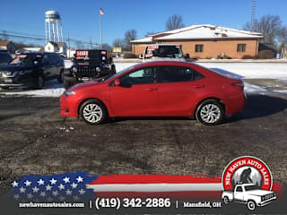 2017 Toyota Corolla LE 5YFBURHE1HP592771 2017 Toyota Corolla LE
