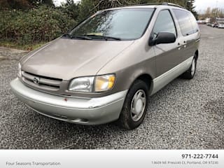 1998 Toyota Sienna XLE 4T3ZF13C3WU013590 1998 Toyota Sienna XLE