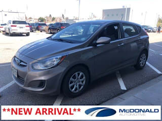 2014 Hyundai Accent KMHCT5AE1EU169211 2014 Hyundai Accent