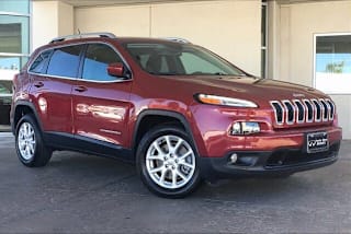 2017 Jeep Cherokee 1C4PJLCB7HW521932 2017 Jeep Cherokee