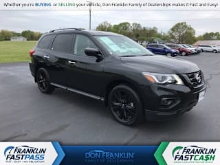 2018 Nissan Pathfinder SL 5N1DR2MM3JC646967 2018 Nissan Pathfinder SL