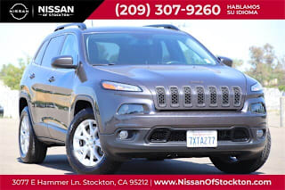2017 Jeep Cherokee Latitude 1C4PJMCS6HW571016 2017 Jeep Cherokee Latitude