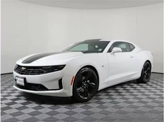 2019 Chevrolet Camaro LT 1G1FD1RX2K0157321 2019 Chevrolet Camaro LT