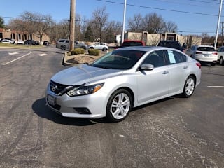 2017 Nissan Altima 1N4BL3AP4HC171993 2017 Nissan Altima