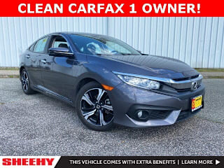 2018 Honda Civic Touring 2HGFC1F98JH640582 2018 Honda Civic Touring