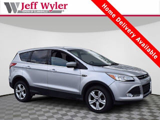 2016 Ford Escape SE 1FMCU9GX4GUC55063 2016 Ford Escape SE
