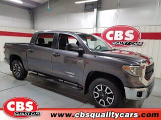 2018 Toyota Tundra SR5 5TFDW5F14JX698456 2018 Toyota Tundra SR5