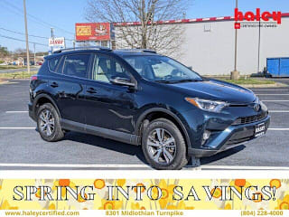 2018 Toyota RAV4 XLE JTMWFREV6JD120638 2018 Toyota RAV4 XLE
