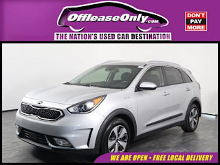 2018 Kia Niro Plug-In Hybrid LX KNDCM3LD9J5139243 2018 Kia Niro Plug-In Hybrid LX