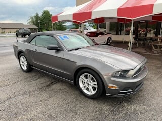 2014 Ford Mustang V6 1ZVBP8EM2E5236235 2014 Ford Mustang V6