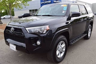 2019 Toyota 4Runner SR5 JTEBU5JR7K5648069 2019 Toyota 4Runner SR5