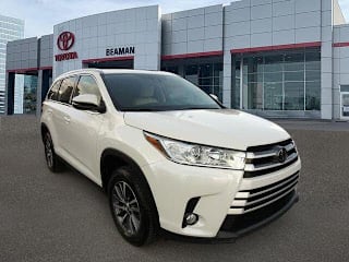 2019 Toyota Highlander XLE 5TDKZRFH5KS562380 2019 Toyota Highlander XLE