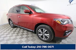 2017 Nissan Pathfinder SL 5N1DR2MM1HC655256 2017 Nissan Pathfinder SL