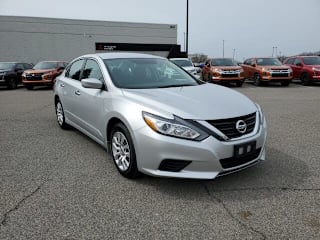2018 Nissan Altima 1N4AL3AP0JC218633 2018 Nissan Altima